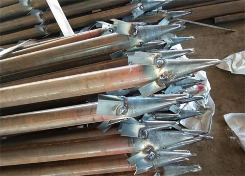 平坝管棚钢花管